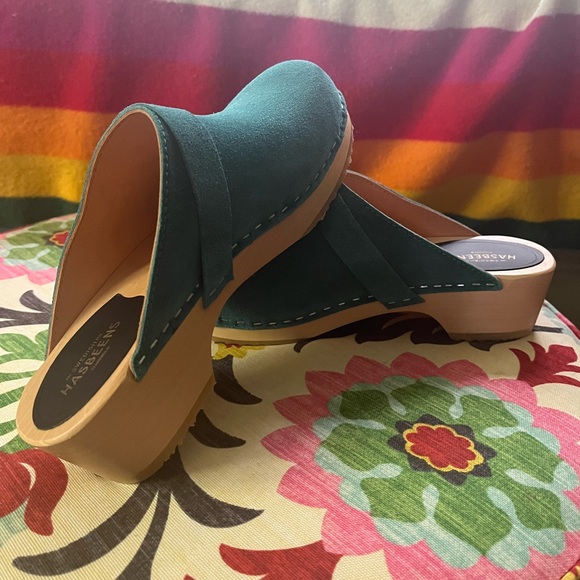 Swedish Hasbeens Clogs-sz 37 - Picture 8 of 9